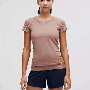 Swiftly Tech Short Sleeve 2.0- Twilight Rose